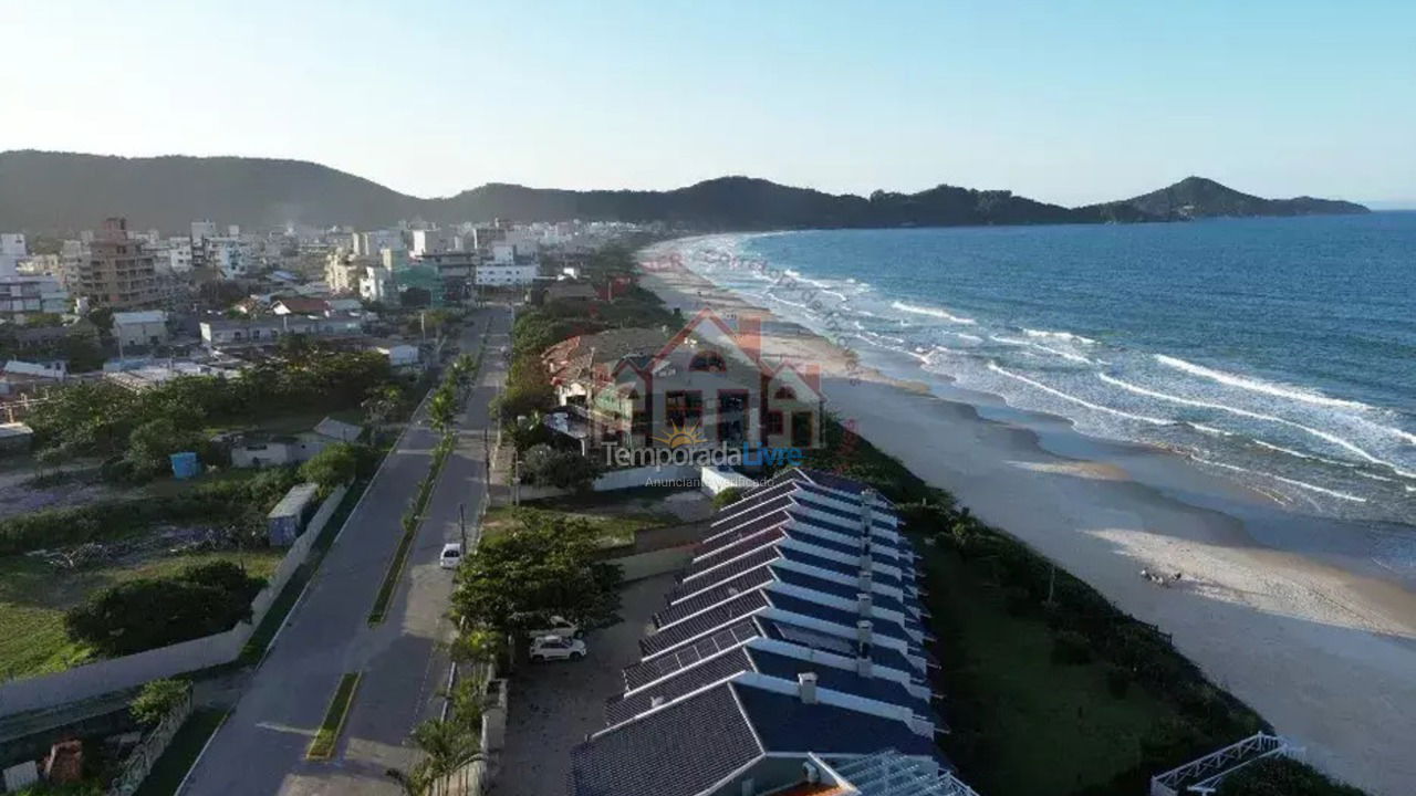 House for vacation rental in Bombinhas (Canto Grande)