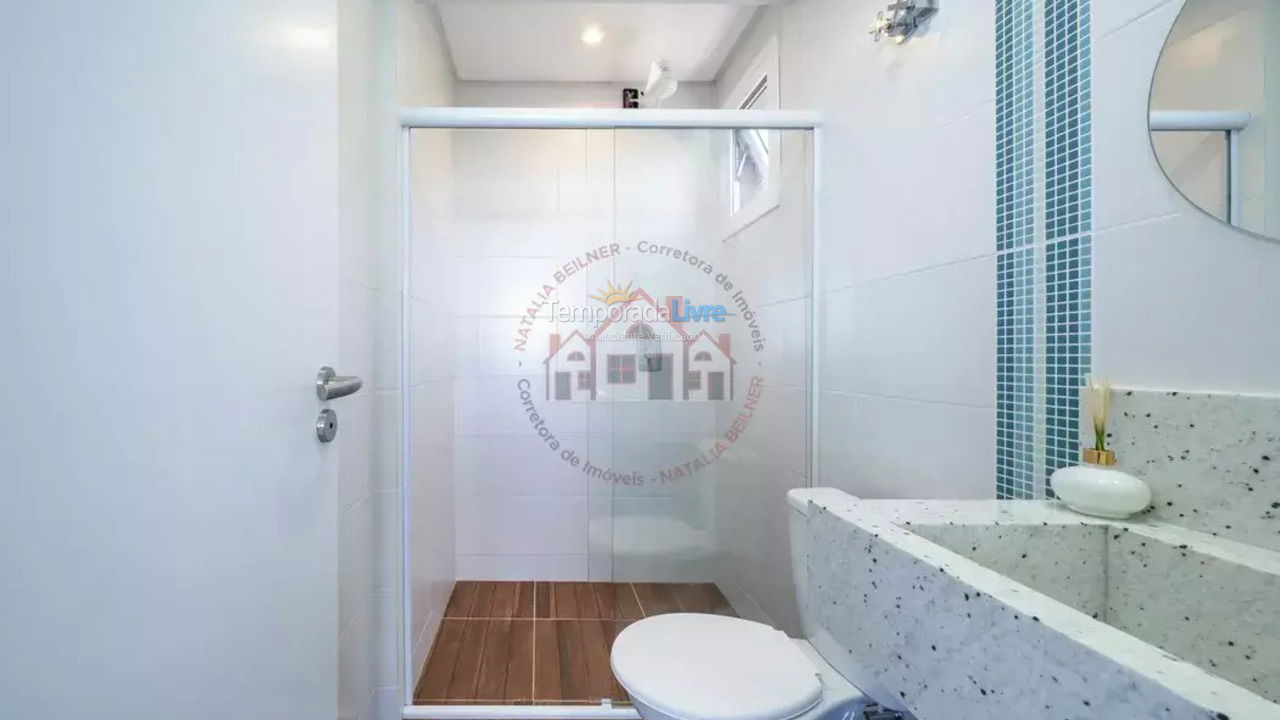 House for vacation rental in Bombinhas (Praia de Zimbros)