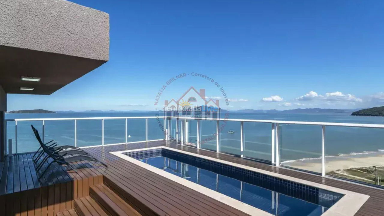 House for vacation rental in Bombinhas (Praia de Zimbros)