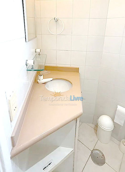 Apartamento para aluguel de temporada em Guarujá (Enseada)
