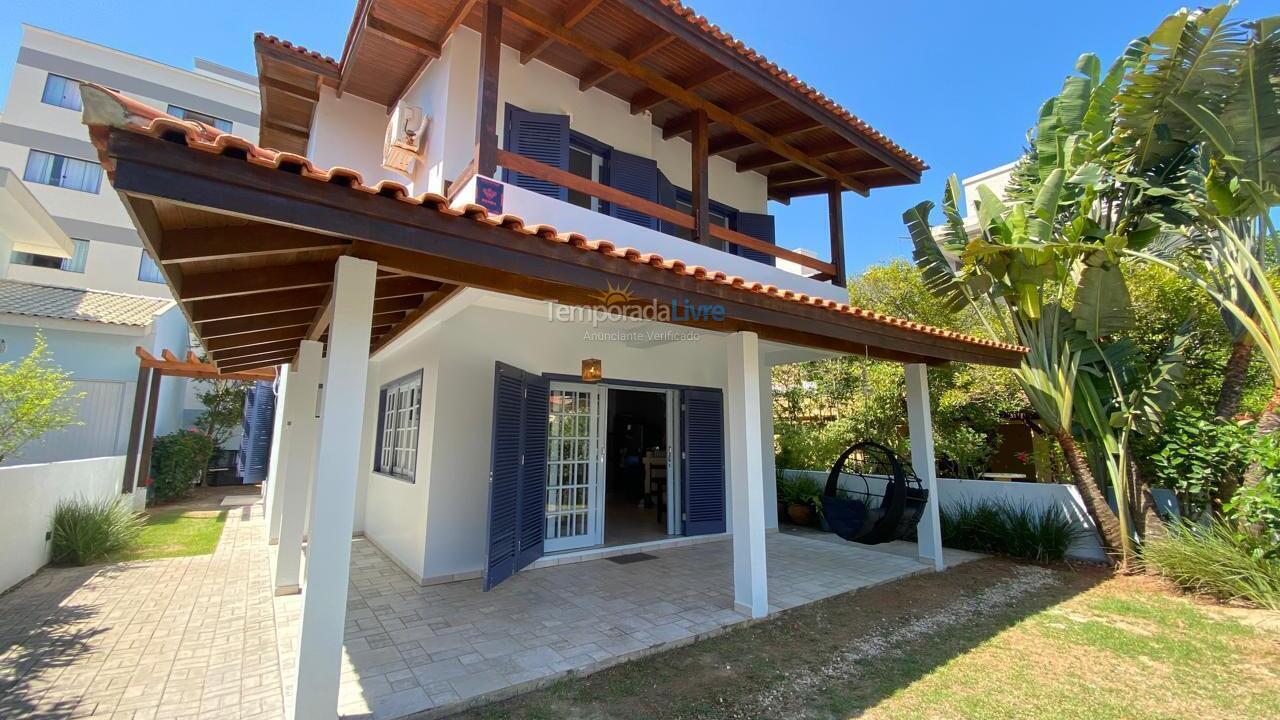 Casa para alquiler de vacaciones em Bombinhas (Canto Grande)