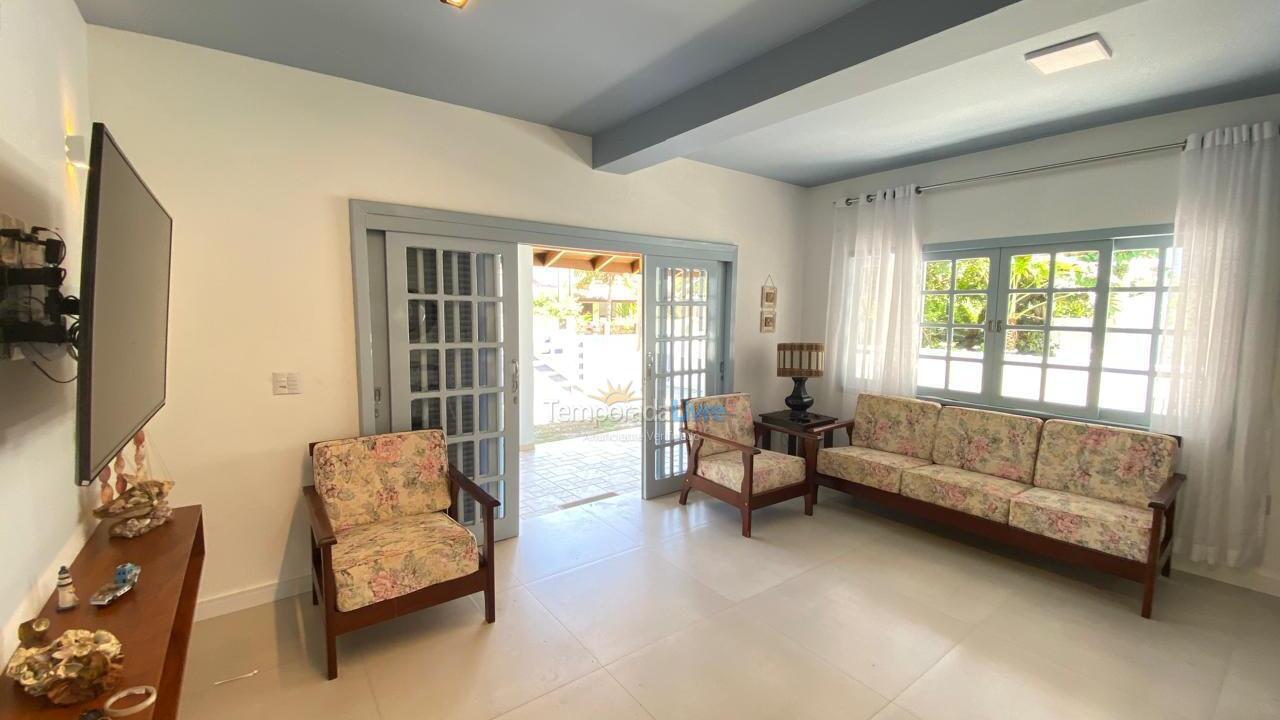 Casa para alquiler de vacaciones em Bombinhas (Canto Grande)