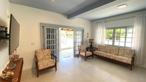 Hermosa casa a 50 metros de la playa del mar en Canto Grande