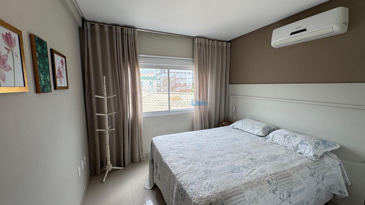 Apartment for vacation rental in Bombinhas (Mariscal)