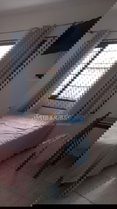Casa para aluguel de temporada em São Francisco do Sul (Enseada)