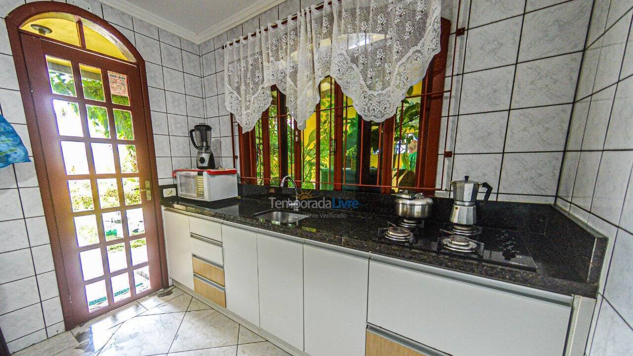 Casa para alquiler de vacaciones em Bombinhas (Praia de Bombinhas)