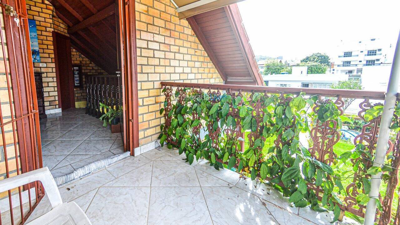 Casa para alquiler de vacaciones em Bombinhas (Praia de Bombinhas)