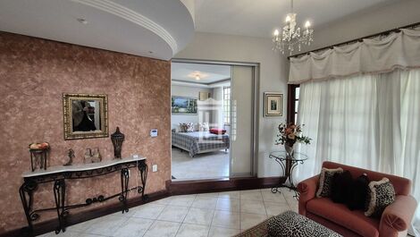 5-Bedroom Vacation Home in Jurerê Internacional
