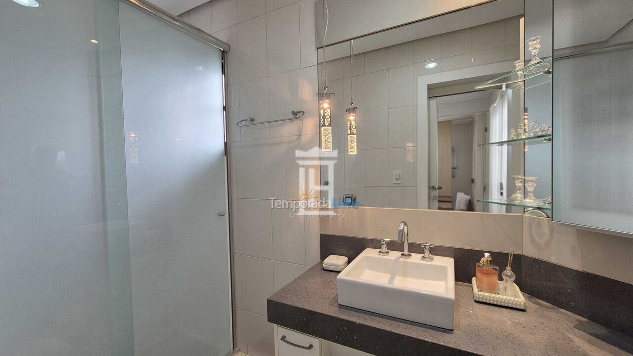 House for vacation rental in Florianopolis (Jurerê Internacional)