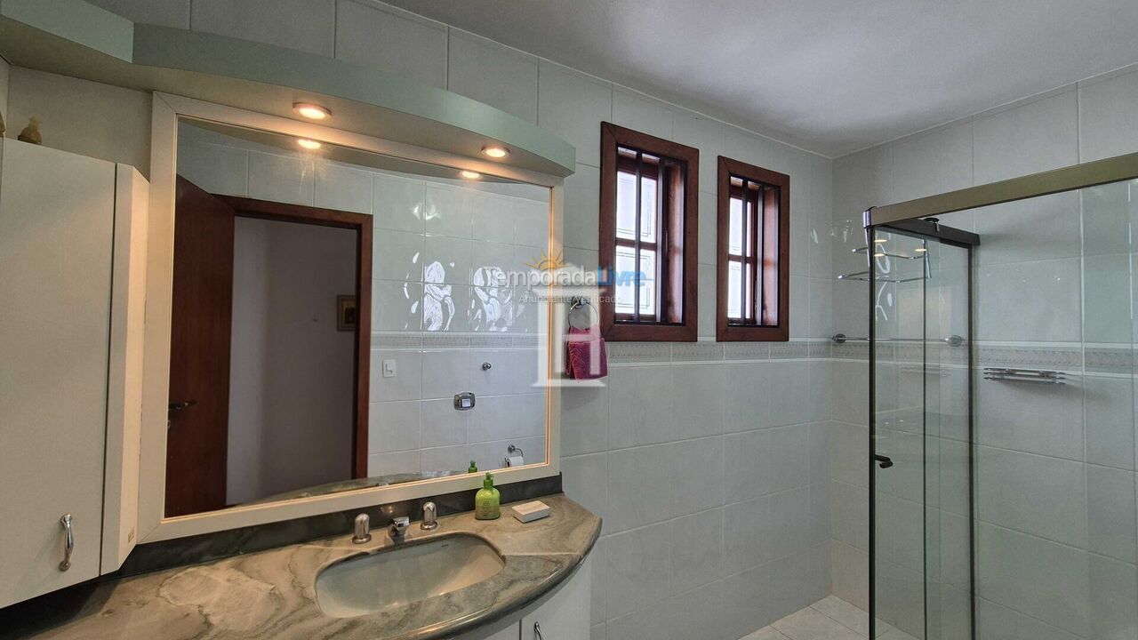 House for vacation rental in Florianopolis (Jurerê Internacional)