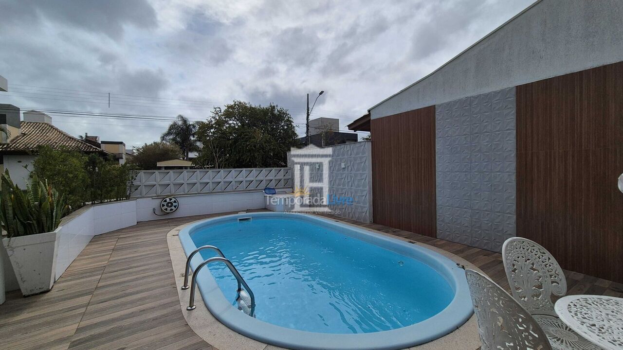 House for vacation rental in Florianopolis (Jurerê Internacional)