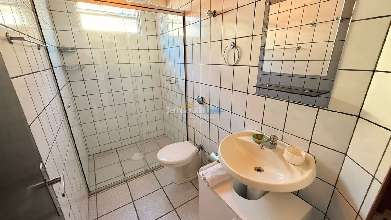 Apartamento para alquiler de vacaciones em Bombinhas (Praia de Bombas)