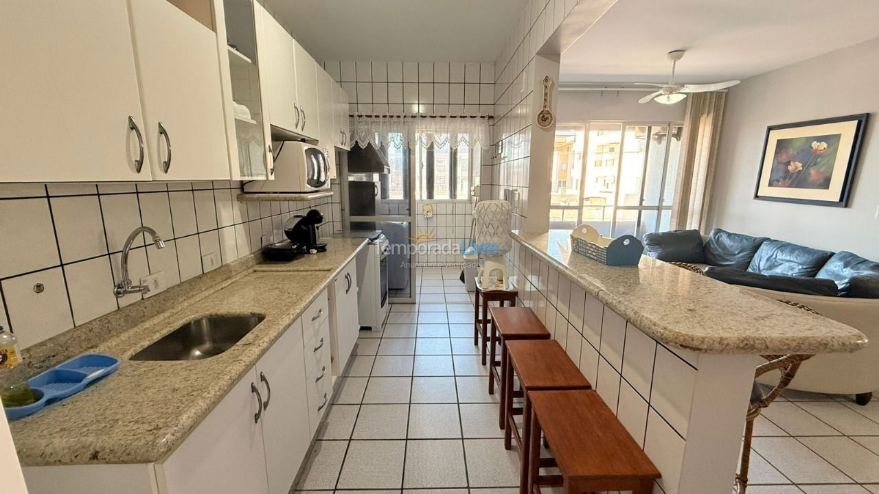 Apartamento para alquiler de vacaciones em Bombinhas (Praia de Bombas)