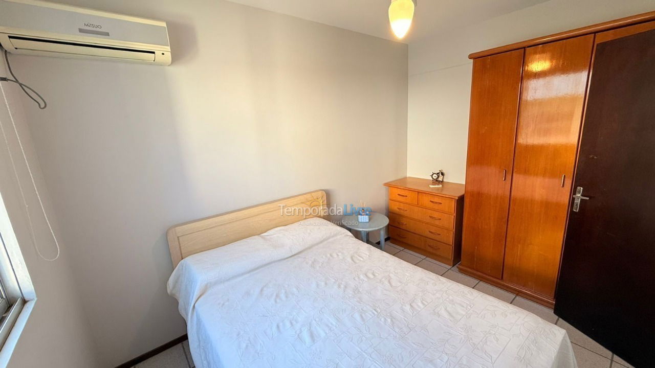 Apartamento para alquiler de vacaciones em Bombinhas (Praia de Bombas)