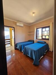 3 bedroom house, suite, comfort, Gaivotas region