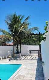 House in the corner of paradise