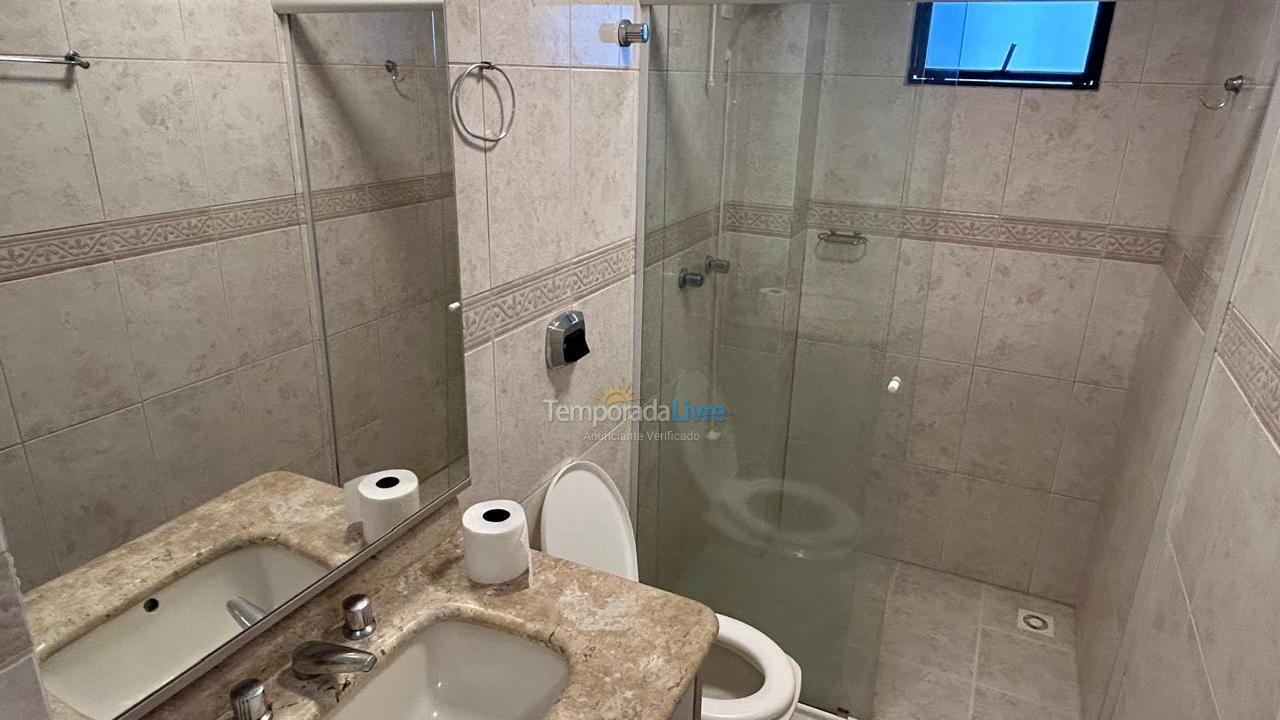 Apartamento para aluguel de temporada em Itapema (Centro)