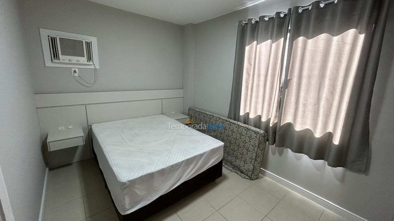 Apartamento para aluguel de temporada em Itapema (Centro)
