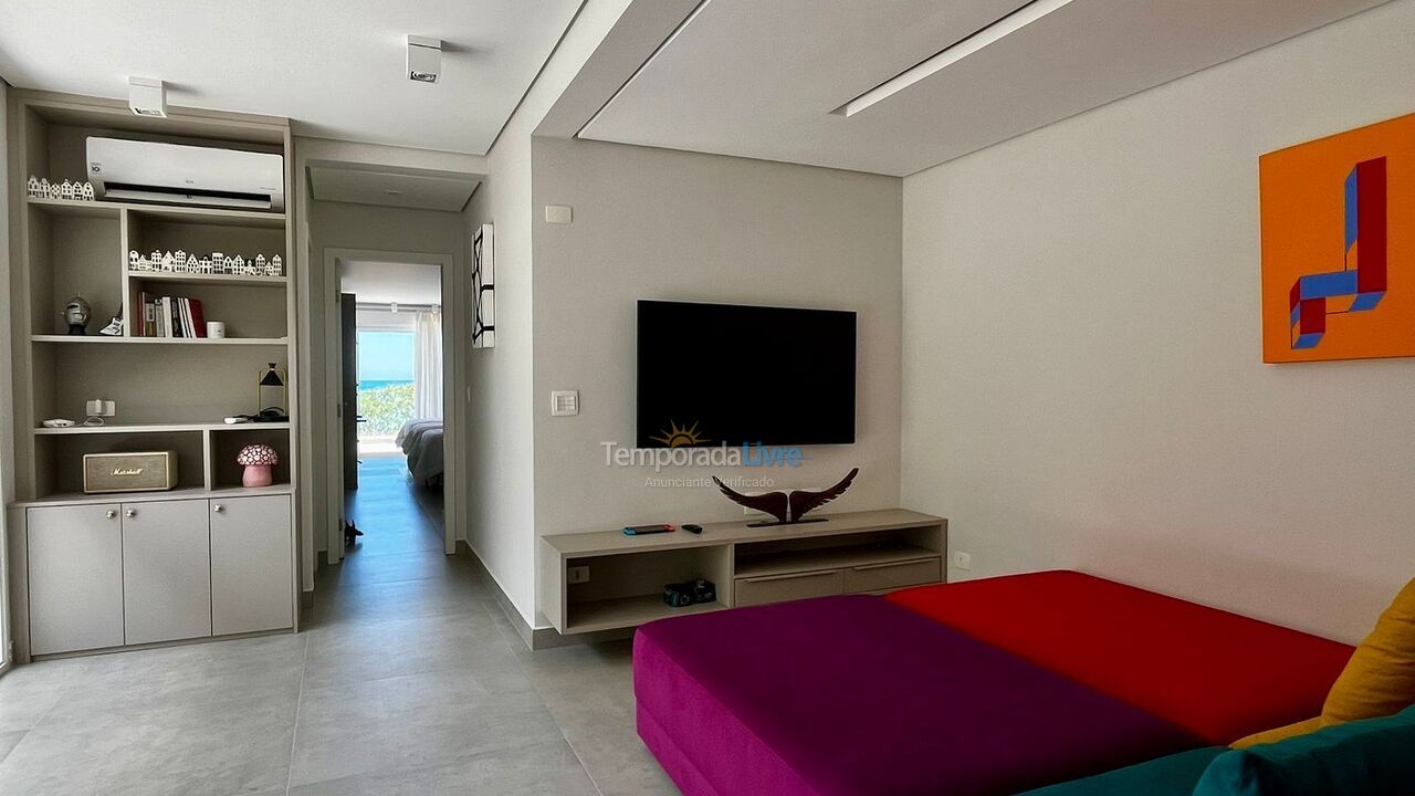 Casa para aluguel de temporada em São Sebastião (Praia da Baleia)