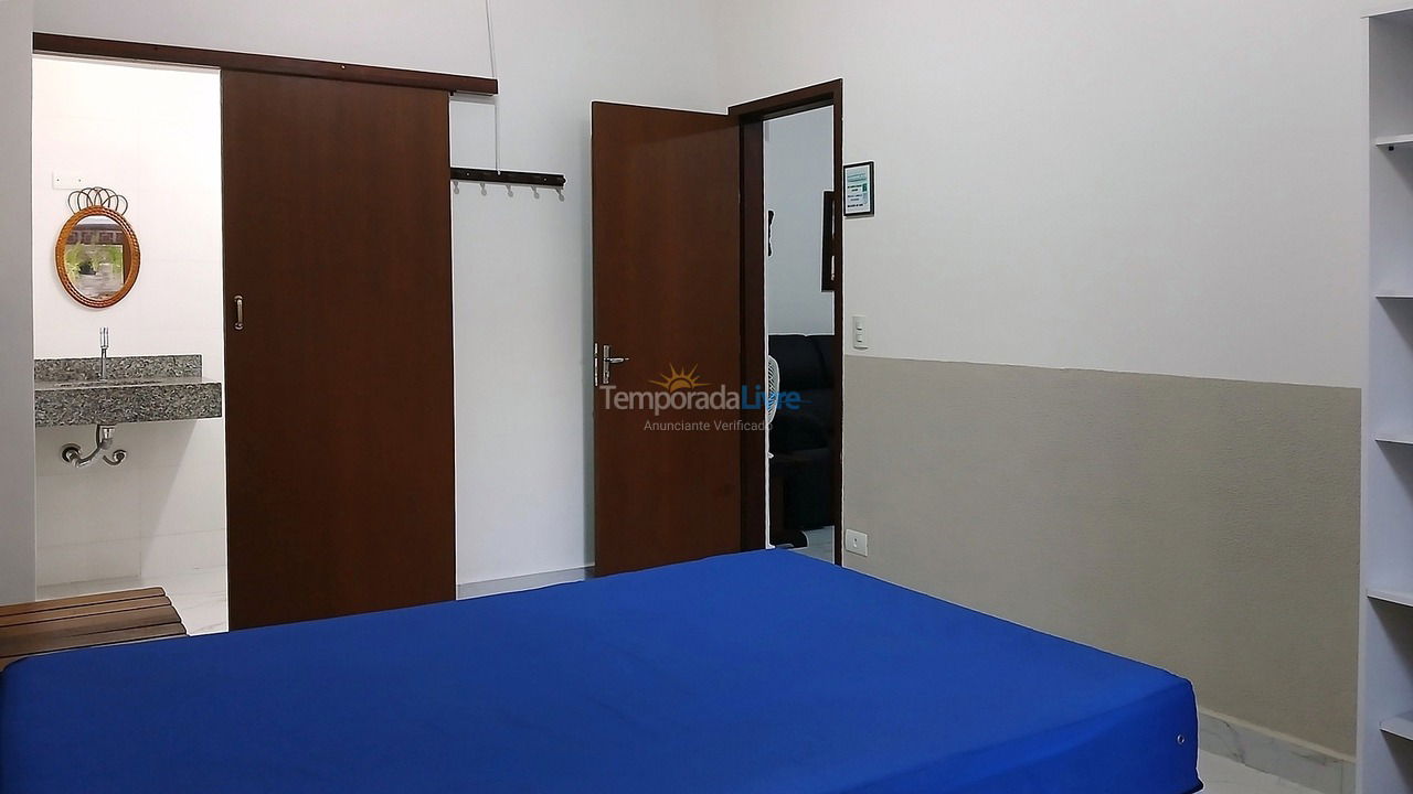 Casa para aluguel de temporada em Ubatuba (Enseada)