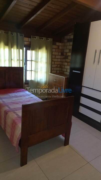Casa para aluguel de temporada em Garopaba (Centro)