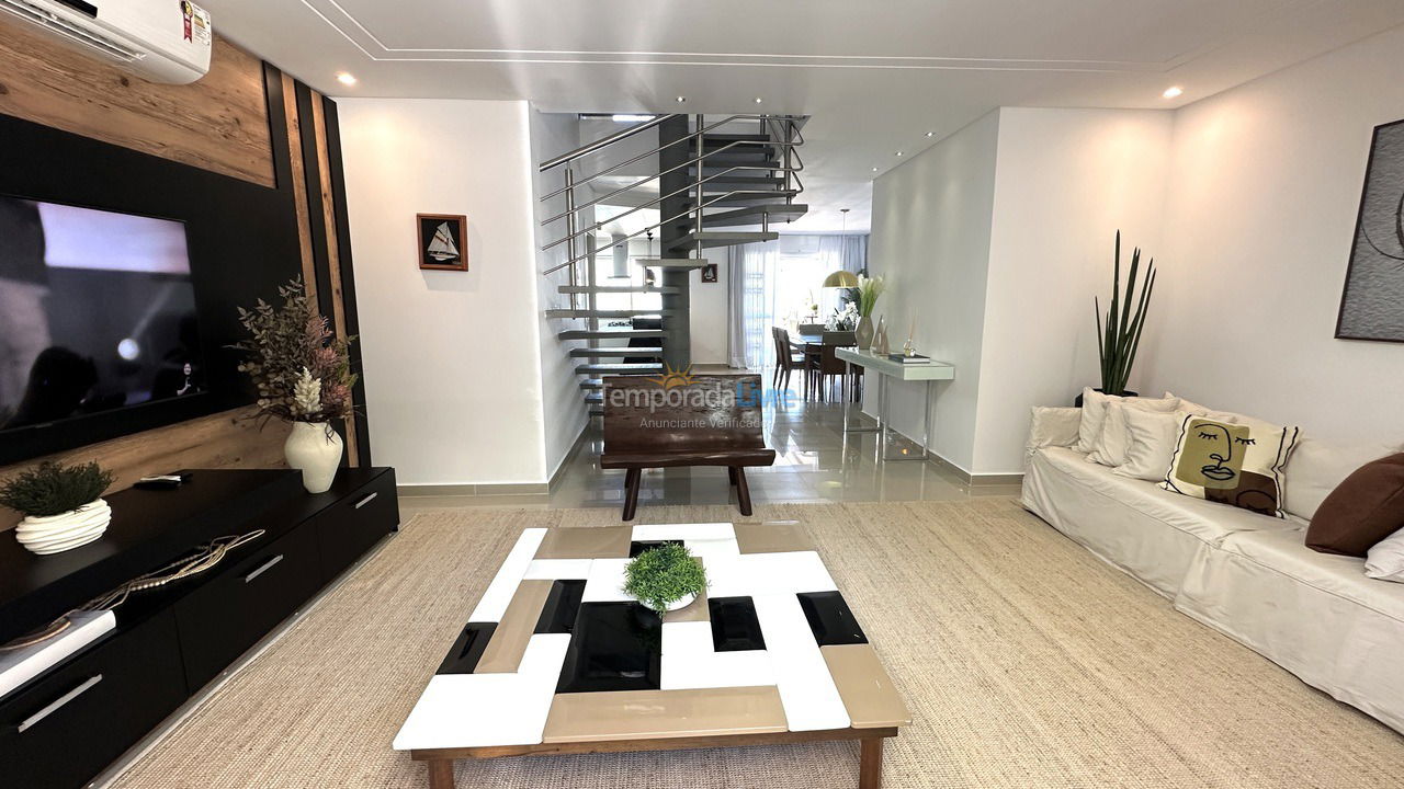 Apartamento para aluguel de temporada em Bombinhas (Lagoinha)