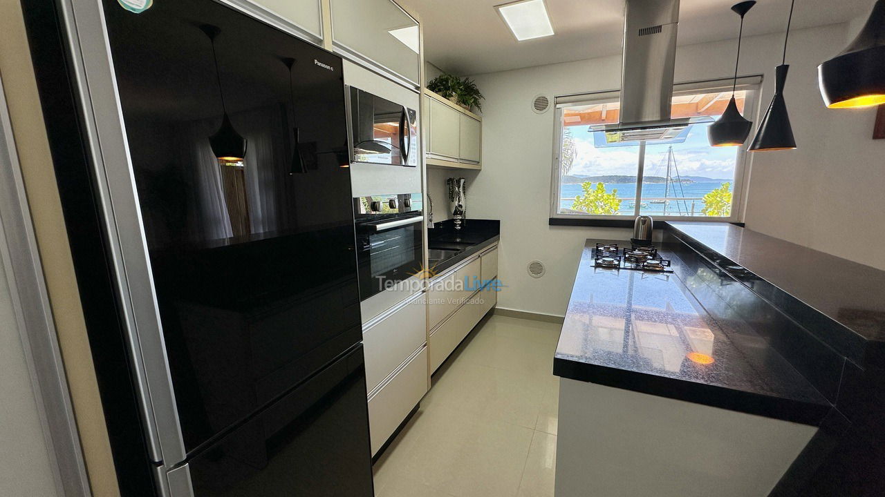 Apartamento para aluguel de temporada em Bombinhas (Lagoinha)