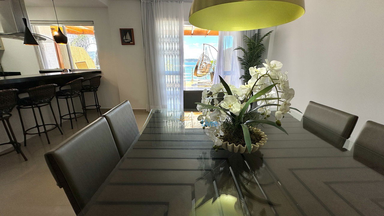 Apartamento para aluguel de temporada em Bombinhas (Lagoinha)