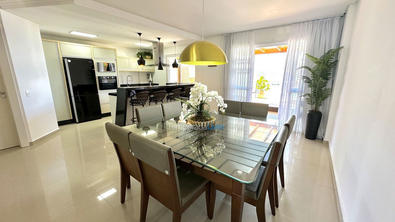 Apartamento para aluguel de temporada em Bombinhas (Lagoinha)