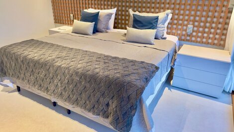 Mansion in Guarajuba with 7 Suites 50m from the Beach