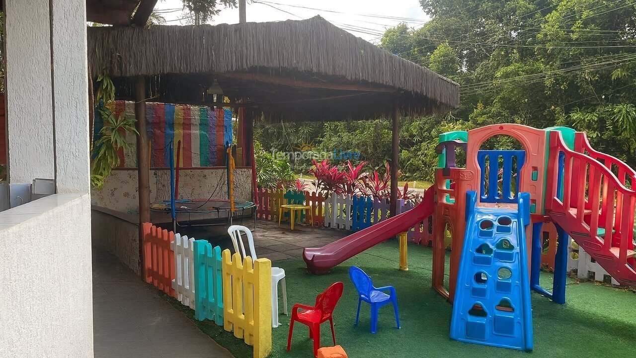 Casa para alquiler de vacaciones em São Sebastião (Praia da Boracéia)