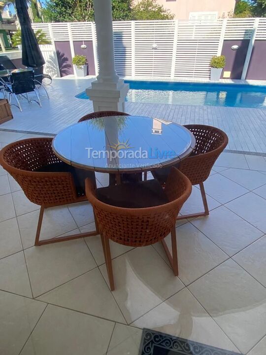 House for vacation rental in Florianopolis (Jurerê Internacional)