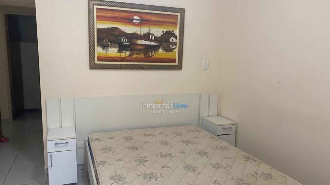 Apartment for vacation rental in Ubatuba (Praia Grande)