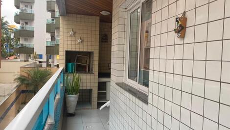 GREAT 2-BEDROOM APARTMENT WITH SUITE 2 BLOCKS FROM PRAIA GRANDE