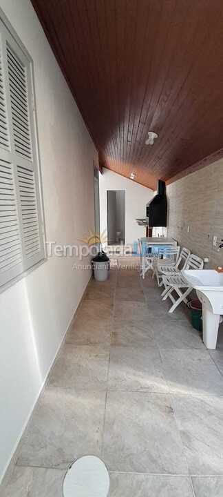 House for vacation rental in Florianopolis (Canasvieiras)