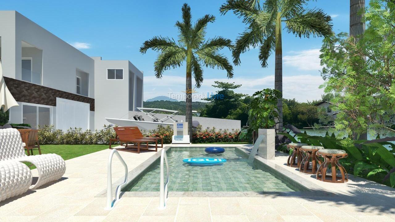 Casa para aluguel de temporada em Florianópolis (Barra da Lagoa)