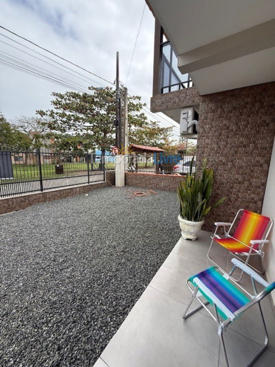 Casa para aluguel de temporada em São Francisco do Sul (Enseada)