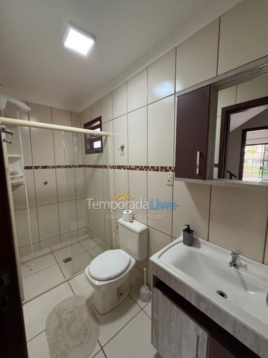 Casa para aluguel de temporada em São Francisco do Sul (Enseada)