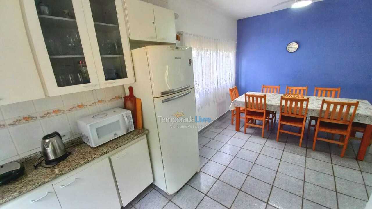 Casa para aluguel de temporada em São Sebastião (Toque Toque Pequeno)