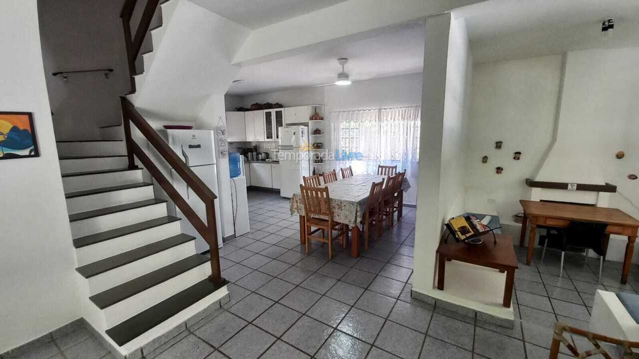 Casa para aluguel de temporada em São Sebastião (Toque Toque Pequeno)