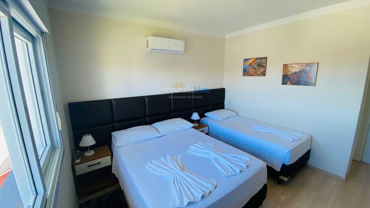 Apartment for vacation rental in Canela (Centro)