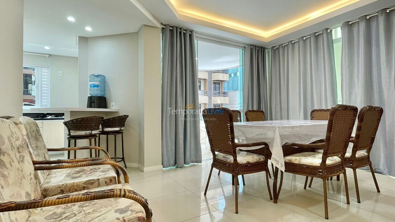 House for vacation rental in Itapema (Meia Praia)