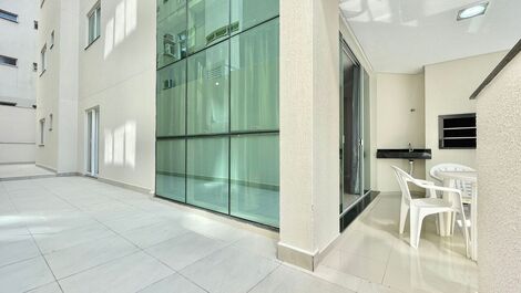 Meia Praia Street 271 - 3 Suites, Sea Block - AT004