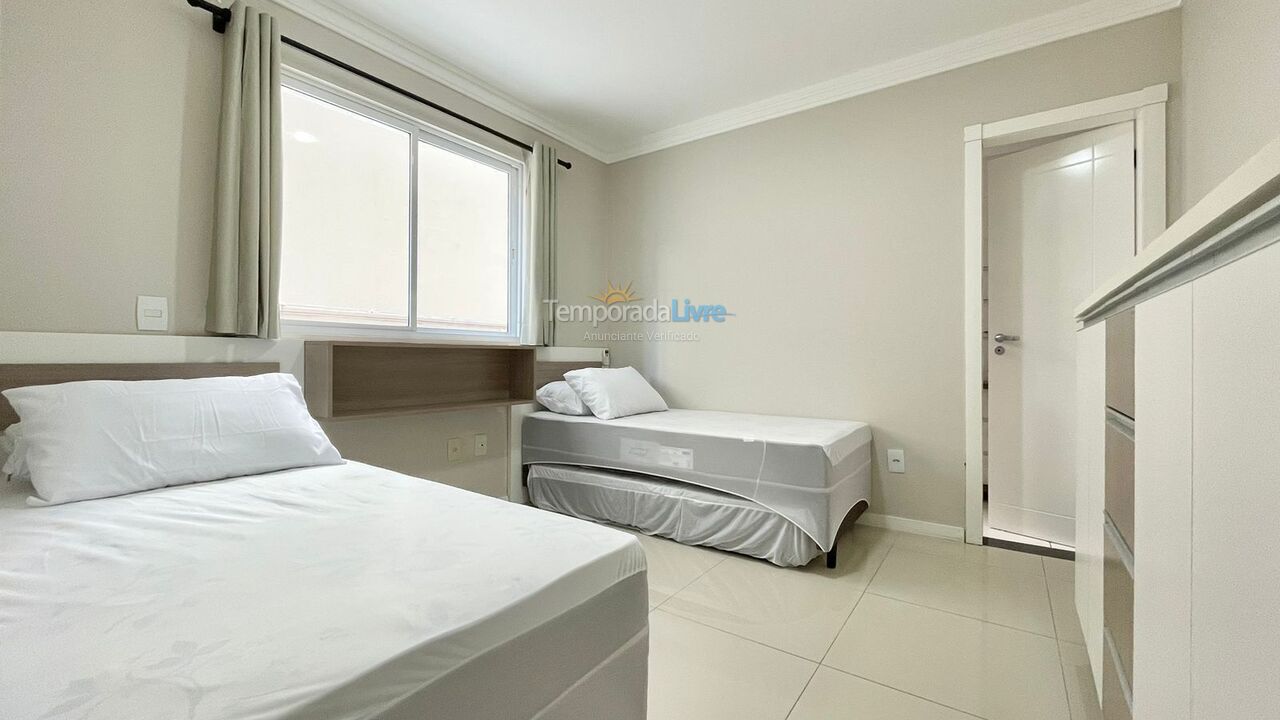 House for vacation rental in Itapema (Meia Praia)
