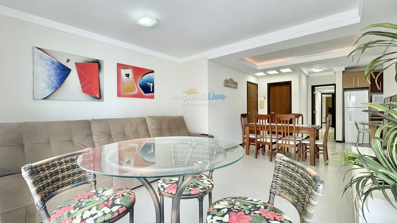 Apartamento para aluguel de temporada em Itapema (Meia Praia)