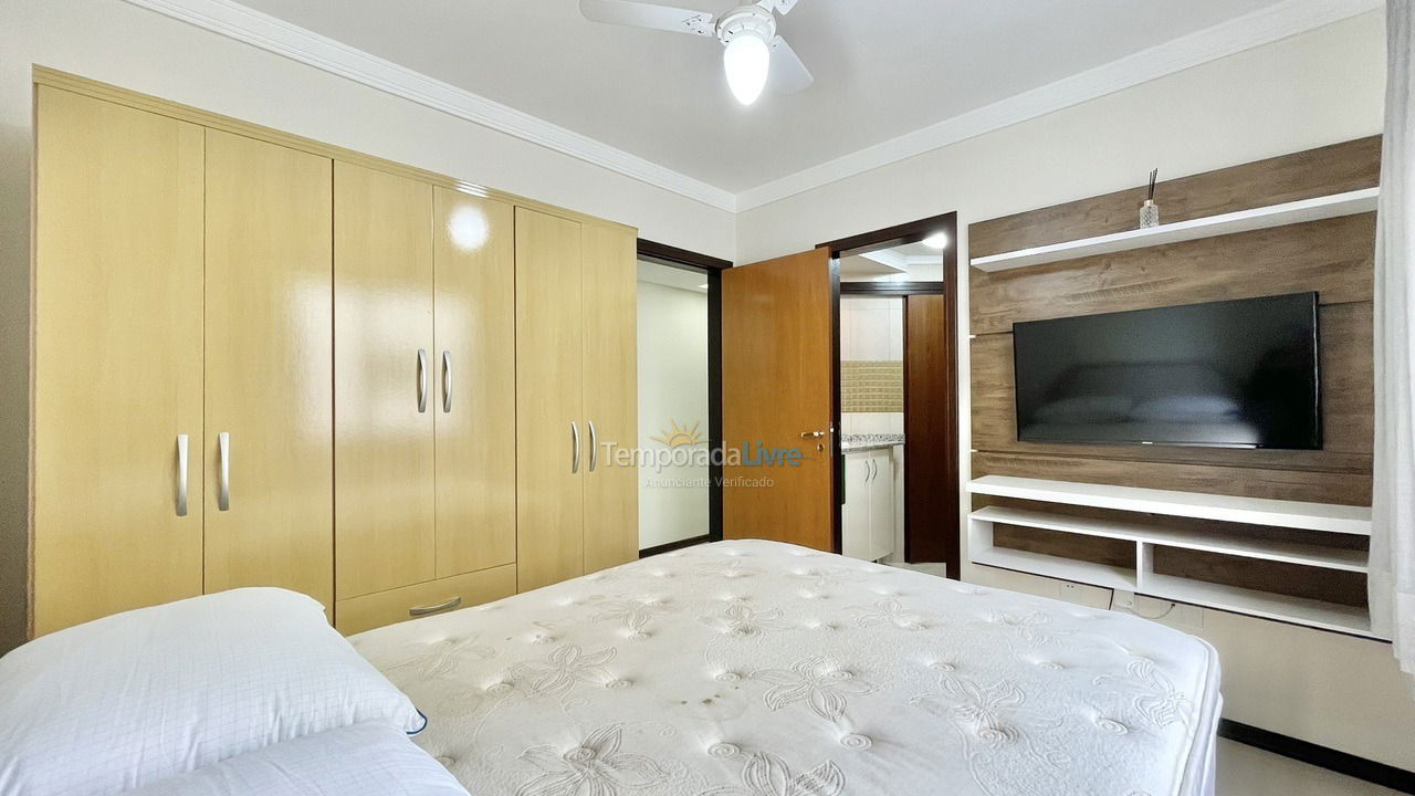 Apartamento para aluguel de temporada em Itapema (Meia Praia)