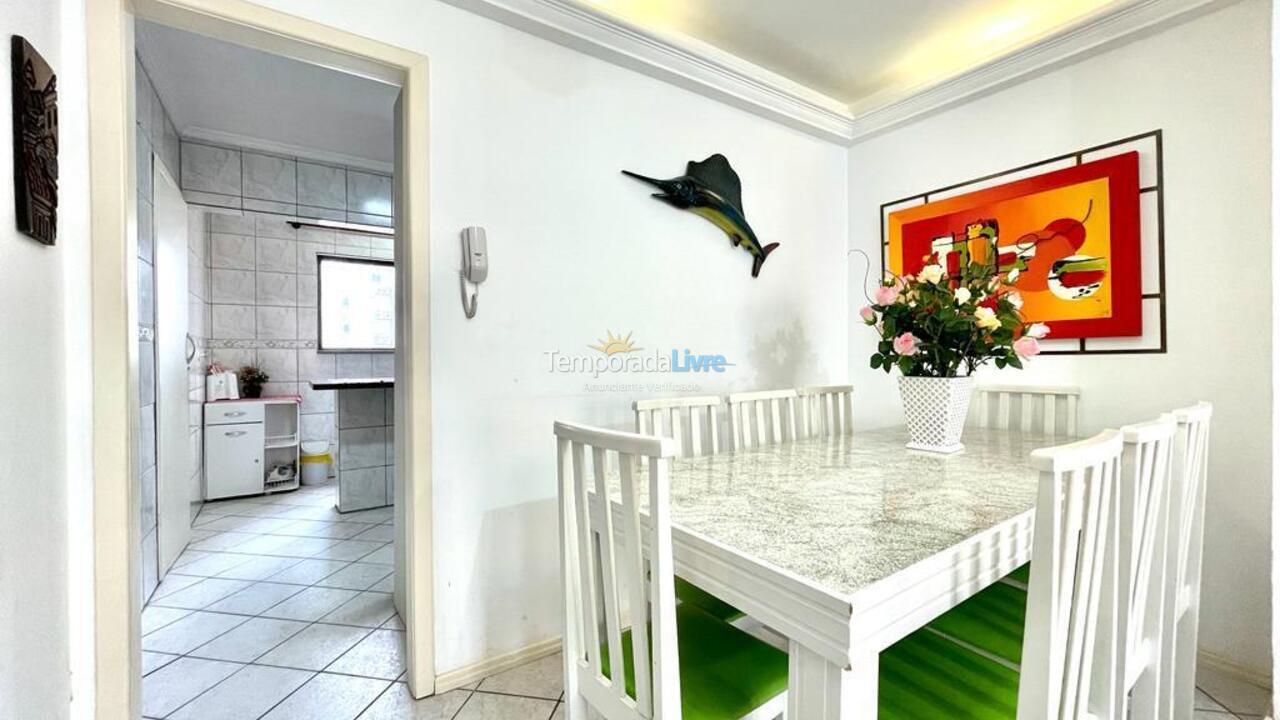 Apartment for vacation rental in Itapema (Meia Praia)