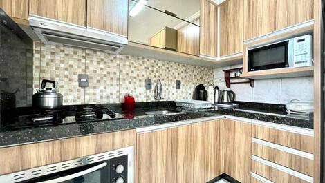 Meia Praia Itapema Street 240 - 2 Bedrooms Shopping Russi AT003
