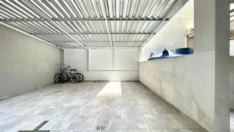 Meia Praia Itapema Street 240 - 2 Bedrooms Shopping Russi AT003