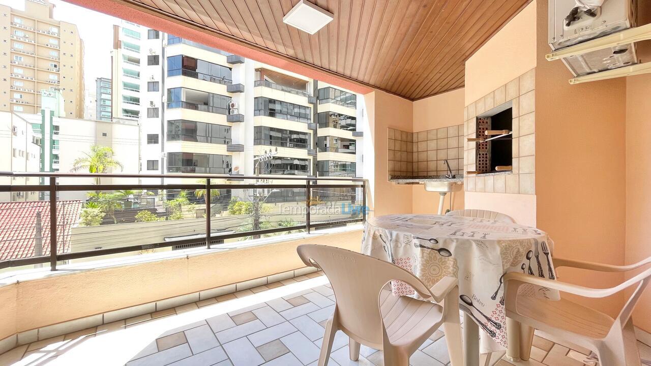 Apartamento para aluguel de temporada em Itapema (Meia Praia)